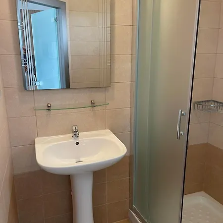 Ξενοδοχείο με διαμερίσματα Centrum Kallithea (Chalkidiki)